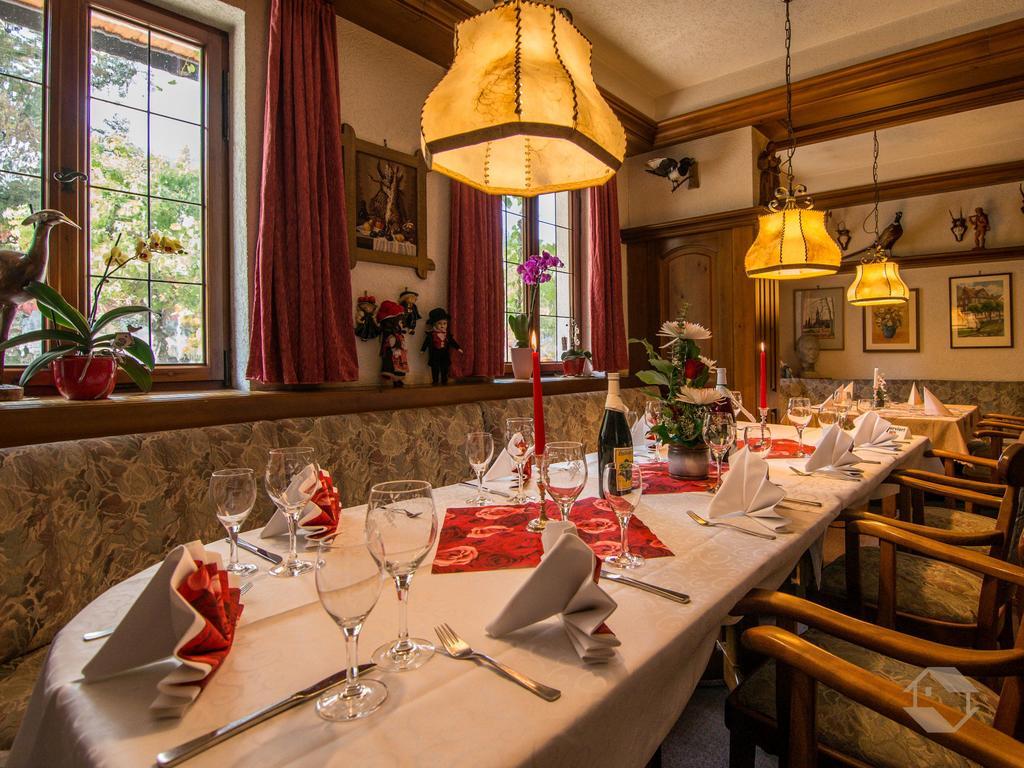 Hotel Restaurant Alte Linde Бад-Вільдбад Екстер'єр фото
