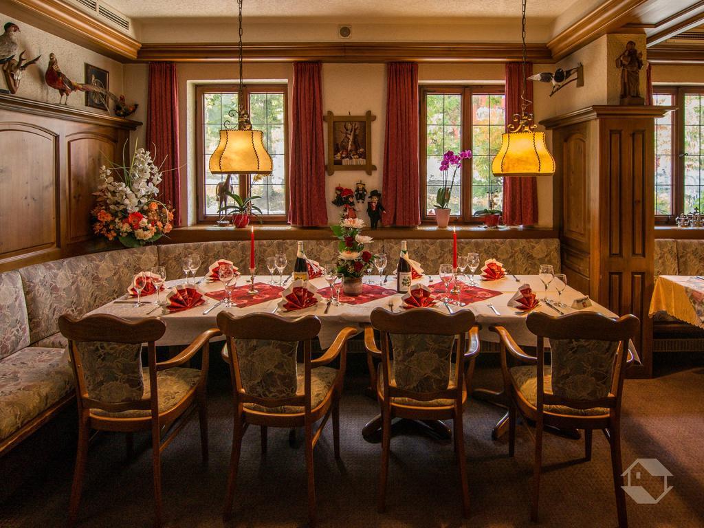 Hotel Restaurant Alte Linde Бад-Вільдбад Екстер'єр фото