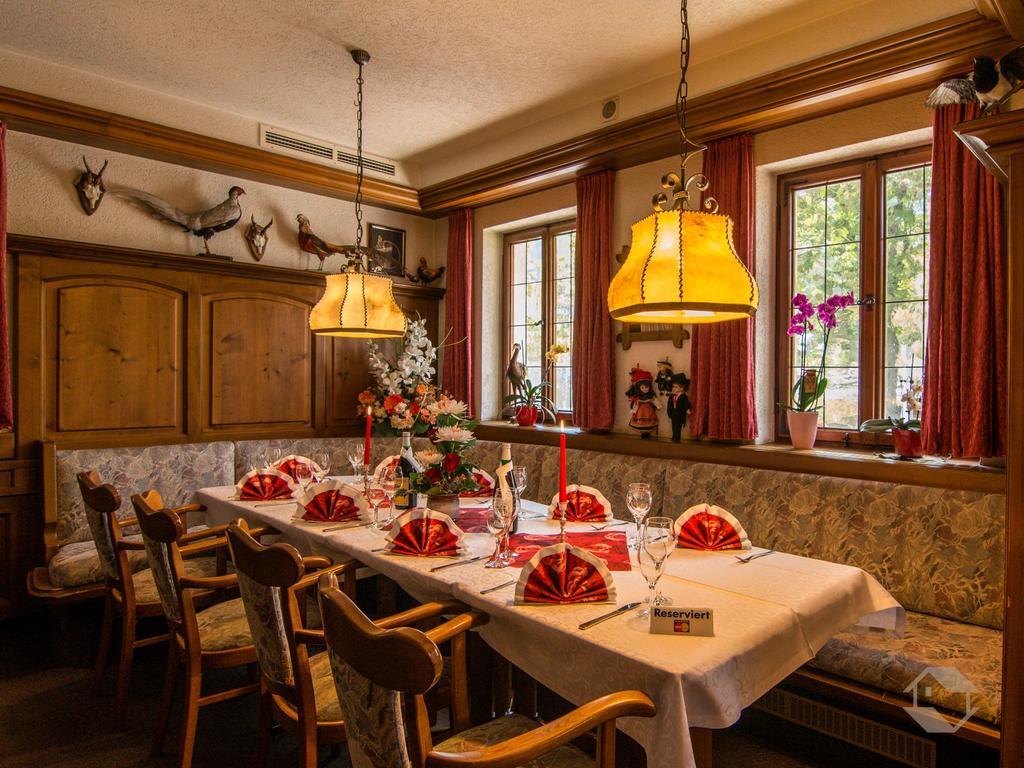 Hotel Restaurant Alte Linde Бад-Вільдбад Екстер'єр фото