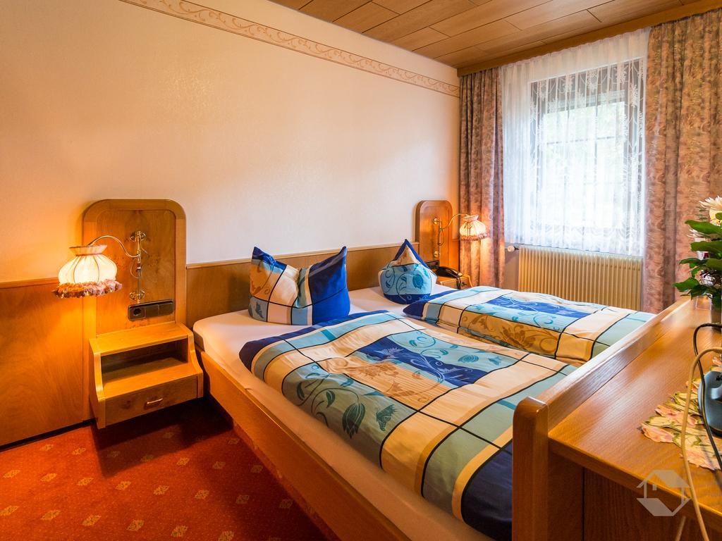 Hotel Restaurant Alte Linde Бад-Вільдбад Екстер'єр фото